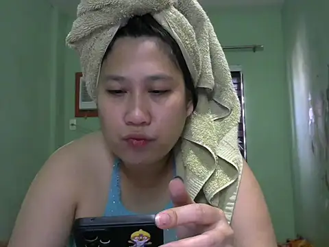 Snapshot of sweetsexysmile chatting on September 11, 1:05 am sweetsexysmile online show from September 11, 1:05 am