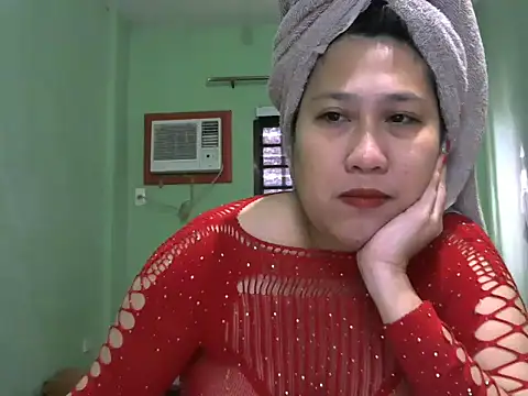 sweetsexysmile online show from December 17, 1:43 am