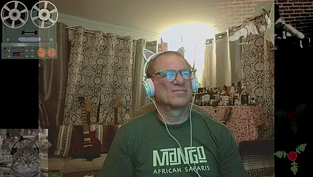 Snapshot of coryassman chatting on July 7, 6:47 am coryassman online show from July 7, 6:47 am