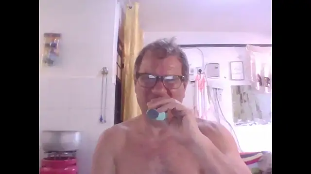 coryassman online show from November 12, 11:14 am