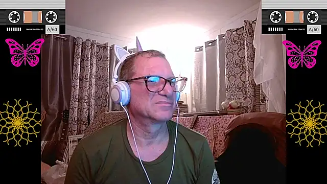 Snapshot of coryassman chatting on September 19, 6:39 am coryassman online show from September 19, 6:39 am