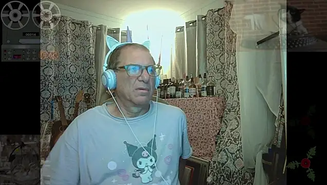 Snapshot of coryassman chatting on June 16, 12:49 pm coryassman online show from June 16, 12:49 pm