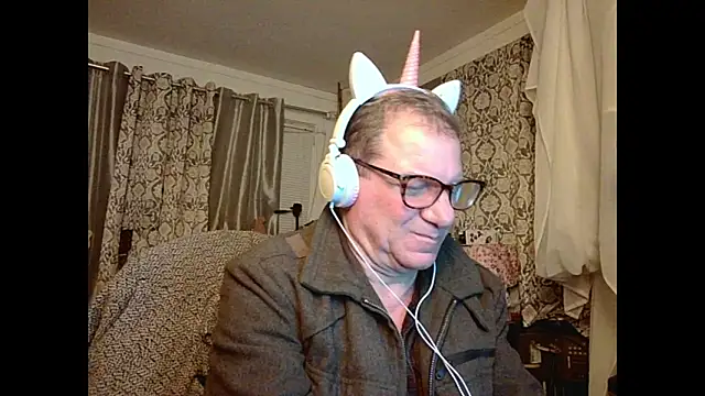 Snapshot of coryassman chatting on February 9, 11:04 am coryassman online show from February 9, 11:04 am