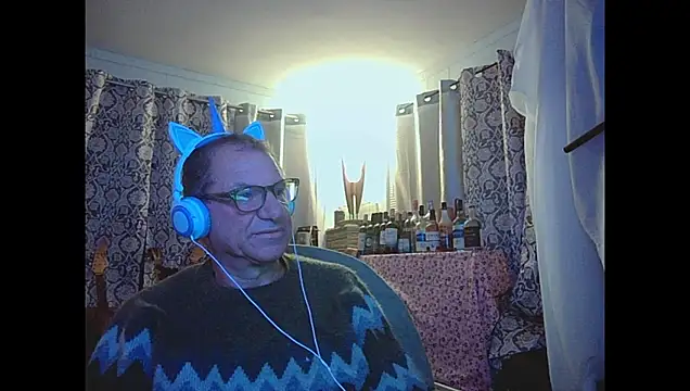 Snapshot of coryassman chatting on June 20, 11:26 am coryassman online show from June 20, 11:26 am