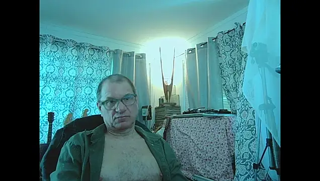 Snapshot of coryassman chatting on June 2, 7:58 pm coryassman online show from June 2, 7:58 pm