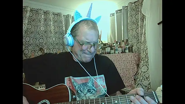 Snapshot of coryassman chatting on June 23, 6:22 am coryassman online show from June 23, 6:22 am