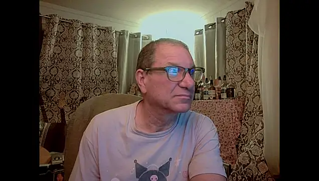 Snapshot of coryassman chatting on June 14, 4:14 am coryassman online show from June 14, 4:14 am