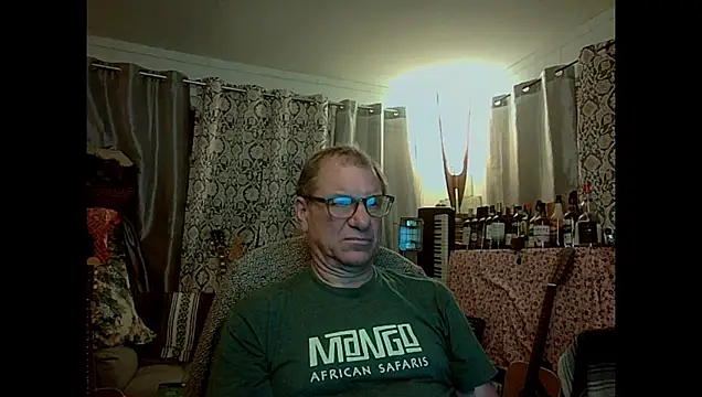 Snapshot of coryassman chatting on July 6, 6:20 am coryassman online show from July 6, 6:20 am