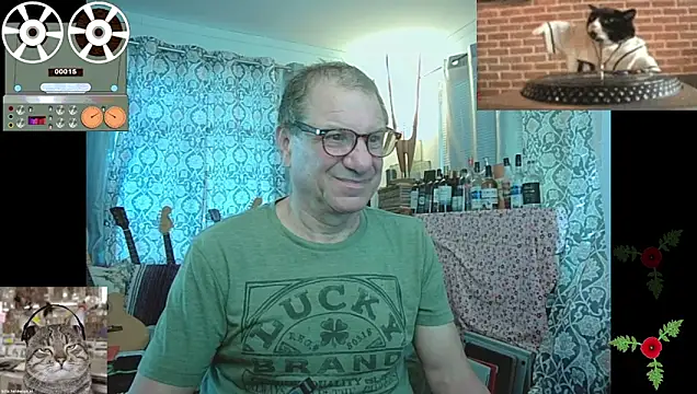Snapshot of coryassman chatting on June 17, 11:25 pm coryassman online show from June 17, 11:25 pm