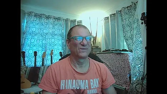 Snapshot of coryassman chatting on June 1, 11:26 pm coryassman online show from June 1, 11:26 pm
