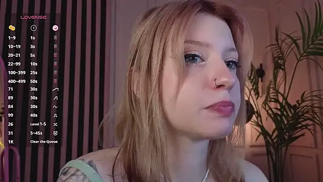 arielabradberry online show from July 11, 11:54 am