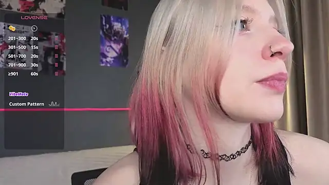 arielabradberry online show from March 4, 1:41 pm