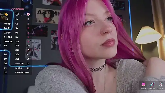 arielabradberry online show from June 9, 5:14 pm