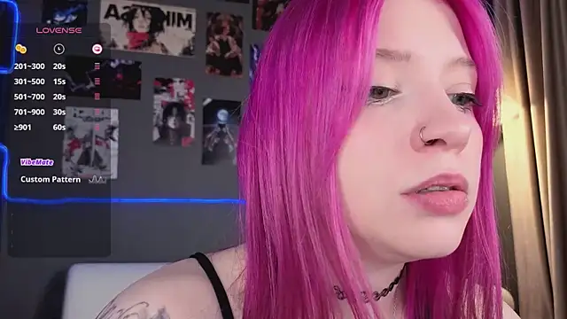 arielabradberry online show from June 1, 4:28 pm