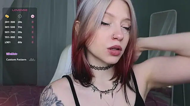 arielabradberry online show from February 24, 3:02 pm