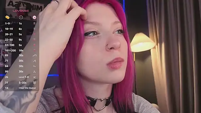 arielabradberry online show from May 29, 2:45 pm