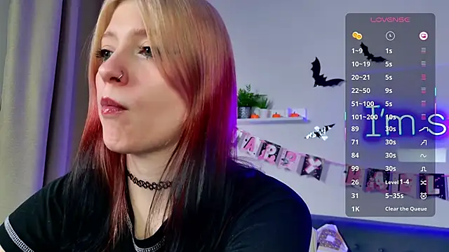 Snapshot of arielabradberry chatting on October 27, 5:25 pm arielabradberry online show from October 27, 5:25 pm