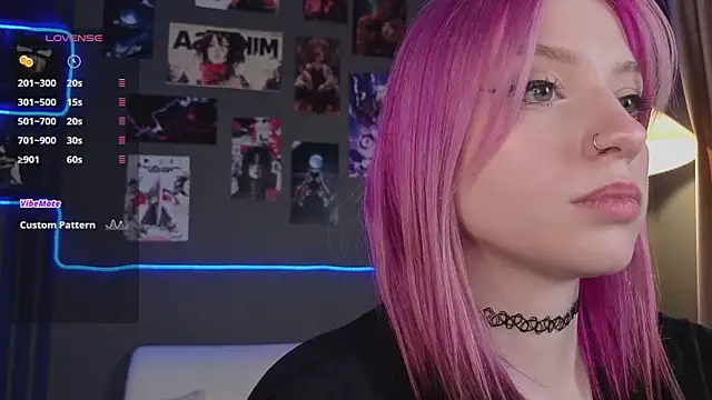 arielabradberry online show from June 18, 2:44 pm