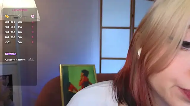 Snapshot of arielabradberry chatting on January 8, 1:17 pm arielabradberry online show from January 8, 1:17 pm