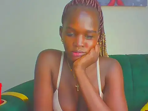 cutesmiling online show from June 1, 10:48 am