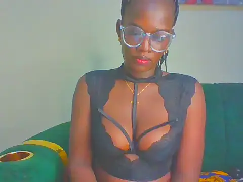 cutesmiling online show from July 2, 10:38 pm