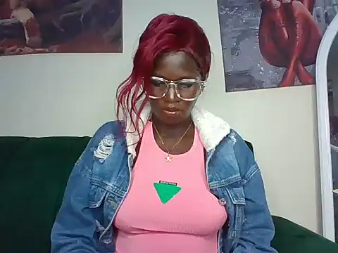 cutesmiling online show from September 28, 5:09 pm