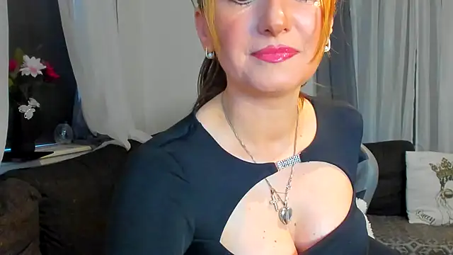 SweetAriana26 online show from January 16, 1:59 pm