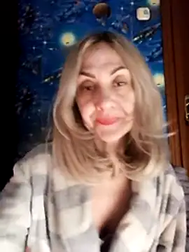 Tanya6547 online show from April 14, 5:40 pm