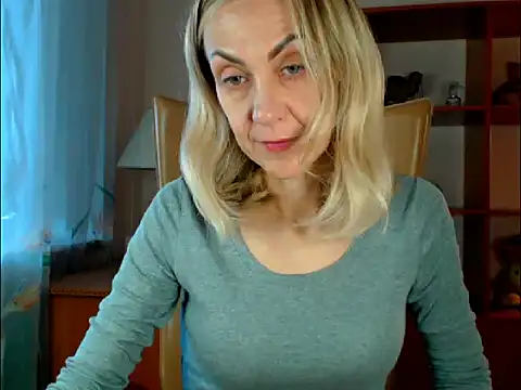 Tanya6547 online show from October 27, 8:04 am