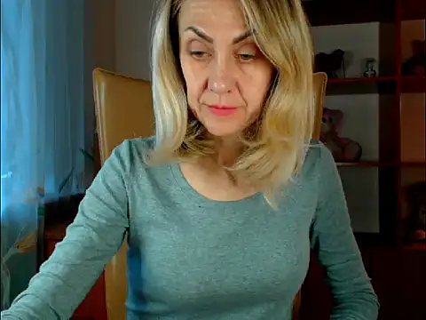 Tanya6547 online show from October 26, 11:32 am