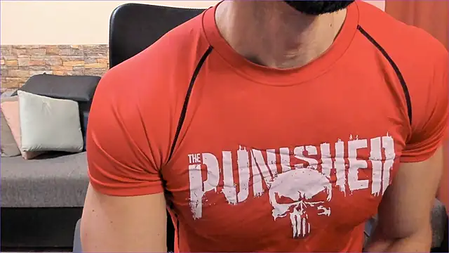 HotHunkTrainer online show from November 16, 8:41 am