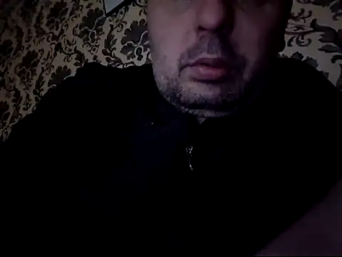 Snapshot of Basszos88i chatting on December 7, 6:59 am Basszos88i online show from December 7, 6:59 am
