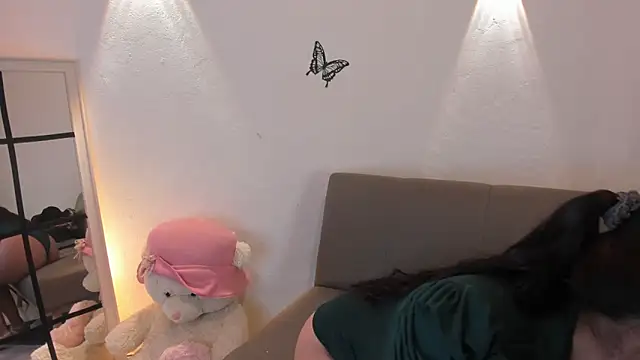 jessamond online show from March 10, 10:25 pm