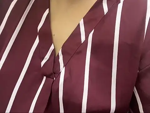 Snapshot of KEEP_010 chatting on October 30, 10:13 am KEEP 010 online show from October 30, 10:13 am