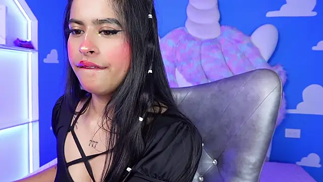 Snapshot of miss_romyna chatting on March 12, 11:10 am miss romyna online show from March 12, 11:10 am