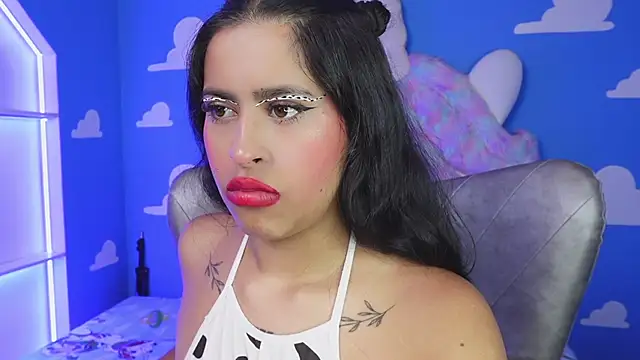 miss romyna online show from November 11, 11:05 am