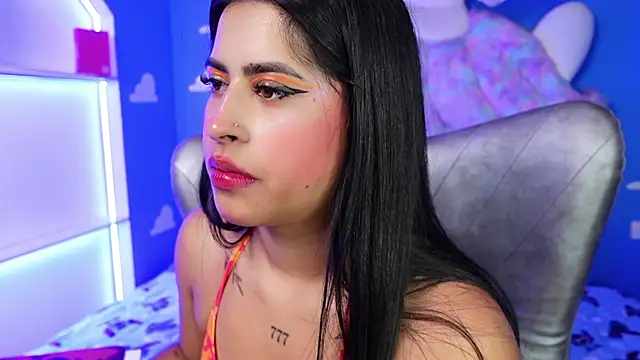 miss romyna online show from June 20, 11:04 am