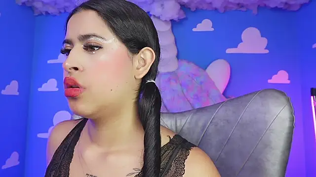 miss romyna online show from January 13, 11:03 am