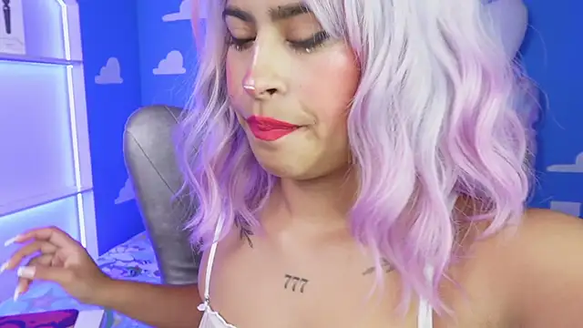 miss romyna online show from November 14, 11:03 am