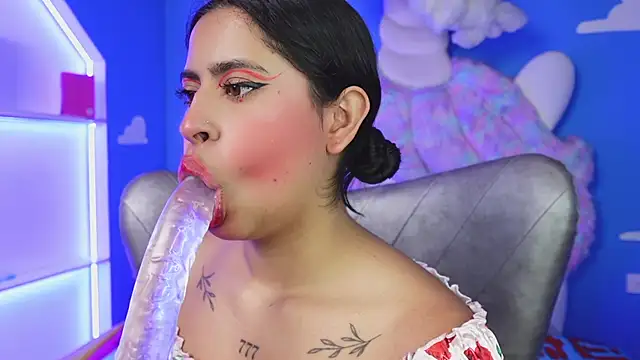 miss romyna online show from April 15, 11:05 am