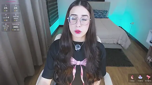 Imkitty-Horny online show from May 4, 3:43 am