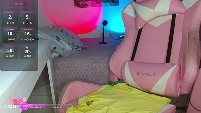 sexy valentina1 online show from October 24, 2:21 am