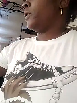 Snapshot of kaorysquirt chatting on September 22, 2:56 pm kaorysquirt online show from September 22, 2:56 pm