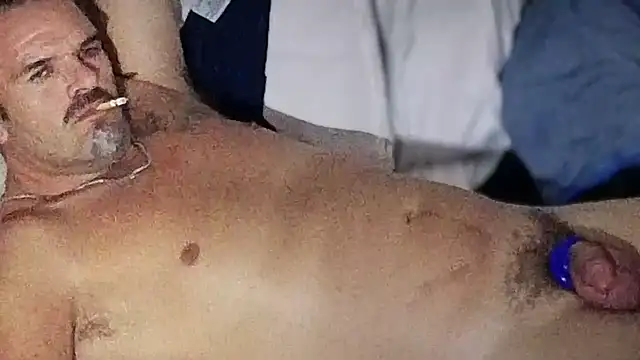 badboybrad11 online show from April 4, 3:02 am