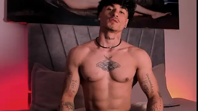 Thomas Fit1 online show from January 9, 1:34 am