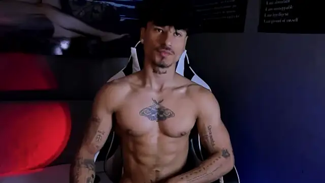 Thomas Fit1 online show from April 21, 6:58 pm
