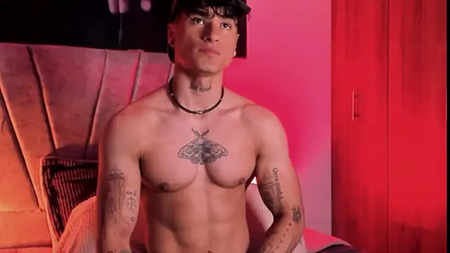 Thomas Fit1 online show from October 18, 12:34 am