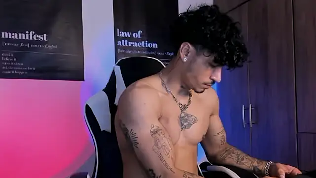 Thomas Fit1 online show from February 27, 5:51 am