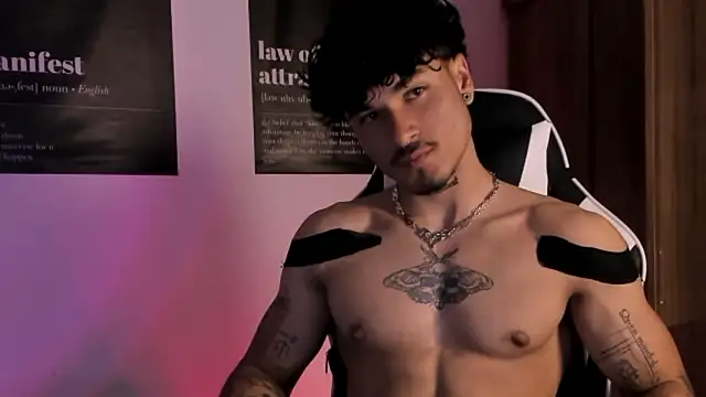 Thomas Fit1 online show from February 11, 2:11 am