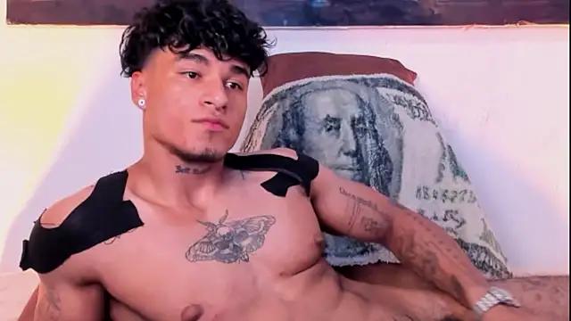 Thomas Fit1 online show from February 5, 2:40 am